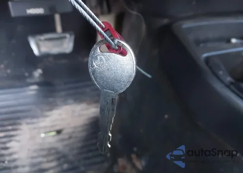 2004 Dodge Dakota Sport/Sxt from USA, damaged, VIN 1D7HL38K64S565323